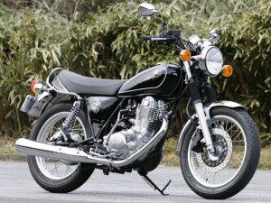 Yamaha SR400